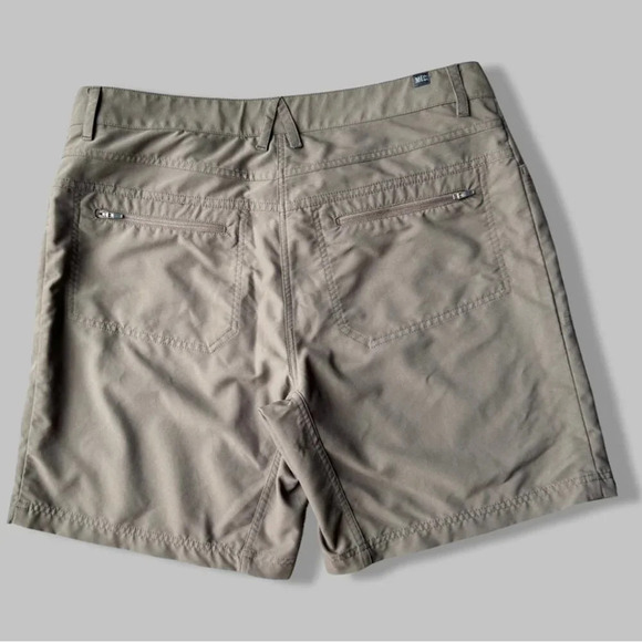 Mec Mountain  Equipment Co-op Relaxed Fit High Rise Brown Shorts - Picture 10 of 13
